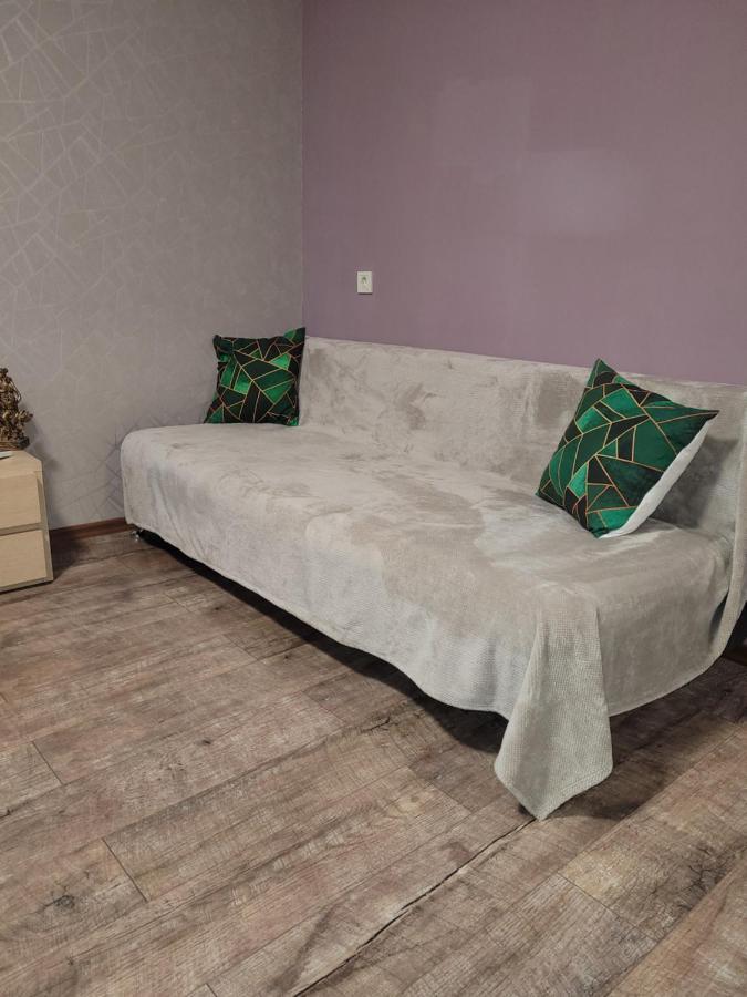 Apartment Sports Palace Просторная Квартира Рядом Дворец Спорта Charkov Buitenkant foto